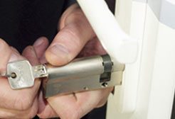 City Locksmith Services Chicago, IL 312-973-4906 City Locksmith Services Chicago, IL 312-973-4906