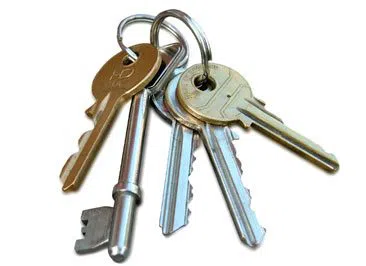 City Locksmith Services Chicago, IL 312-973-4906 City Locksmith Services Chicago, IL 312-973-4906 - 11-Key-Cutting