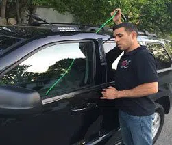 City Locksmith Services Chicago, IL 312-973-4906 - 2-Lockout-Service