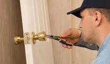 City Locksmith Services Chicago, IL 312-973-4906 - 6-Locks-Replace