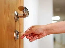 City Locksmith Services Chicago, IL 312-973-4906 City Locksmith Services Chicago, IL 312-973-4906